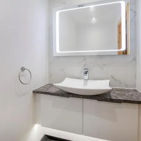 Apartment The Haven At The Lawrence